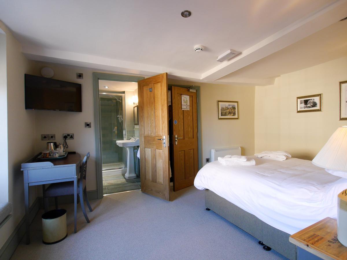 Hotel The Fox à Chipping Norton Extérieur photo