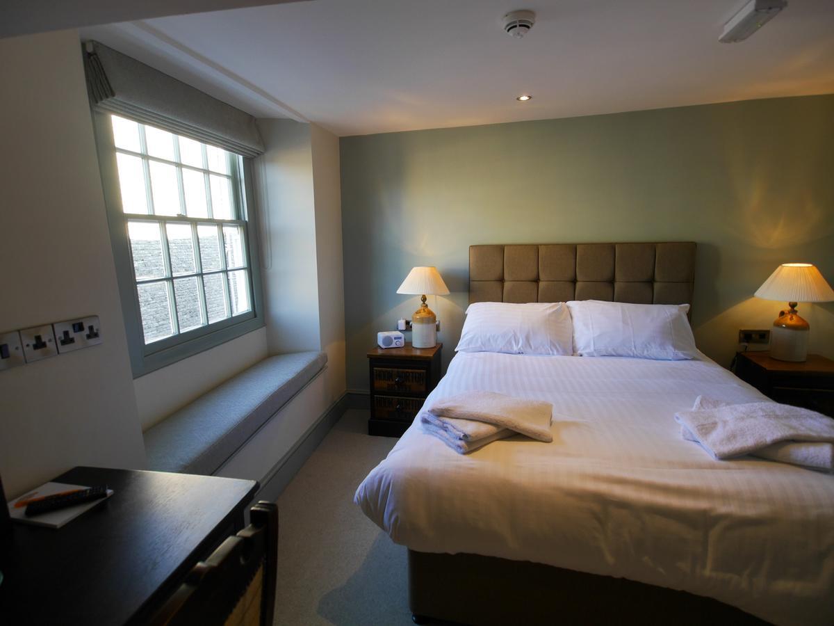 Hotel The Fox à Chipping Norton Extérieur photo