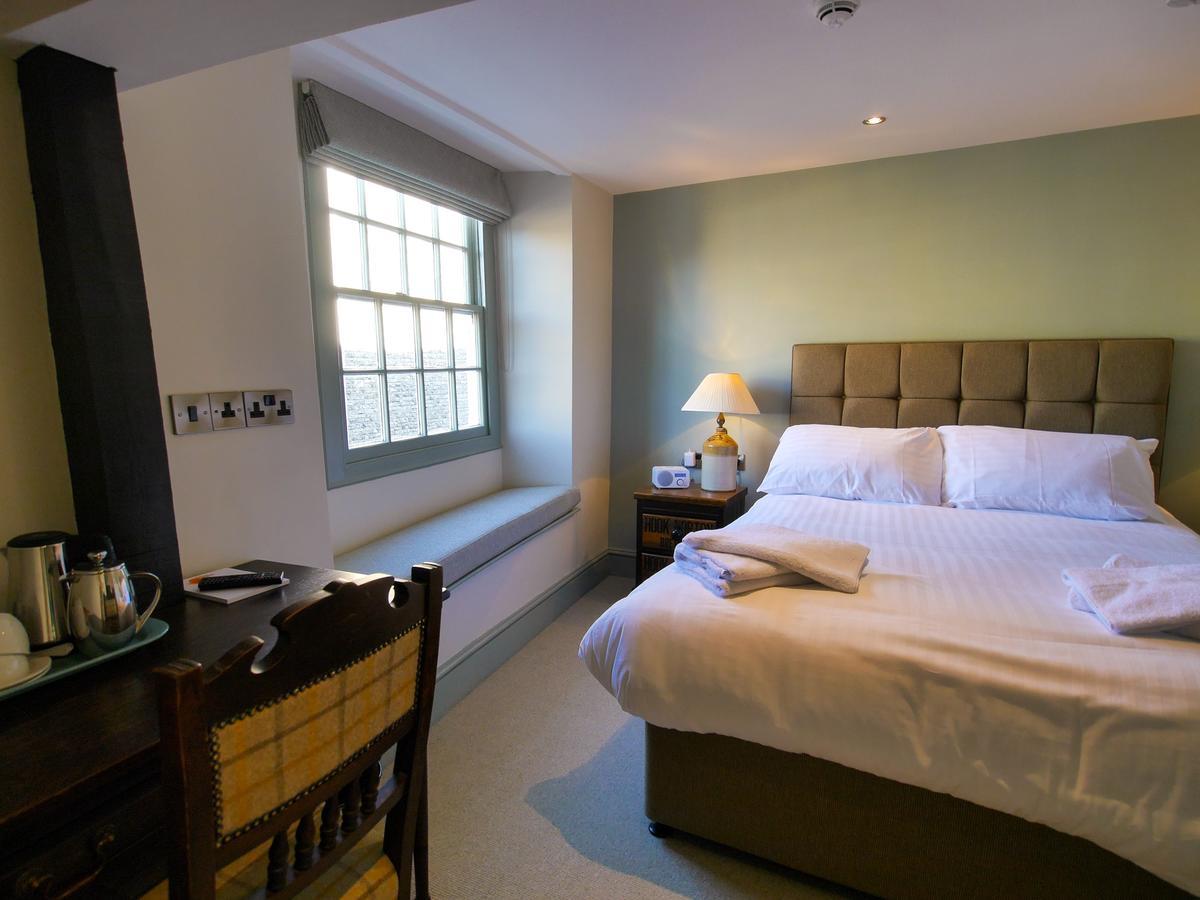 Hotel The Fox à Chipping Norton Extérieur photo