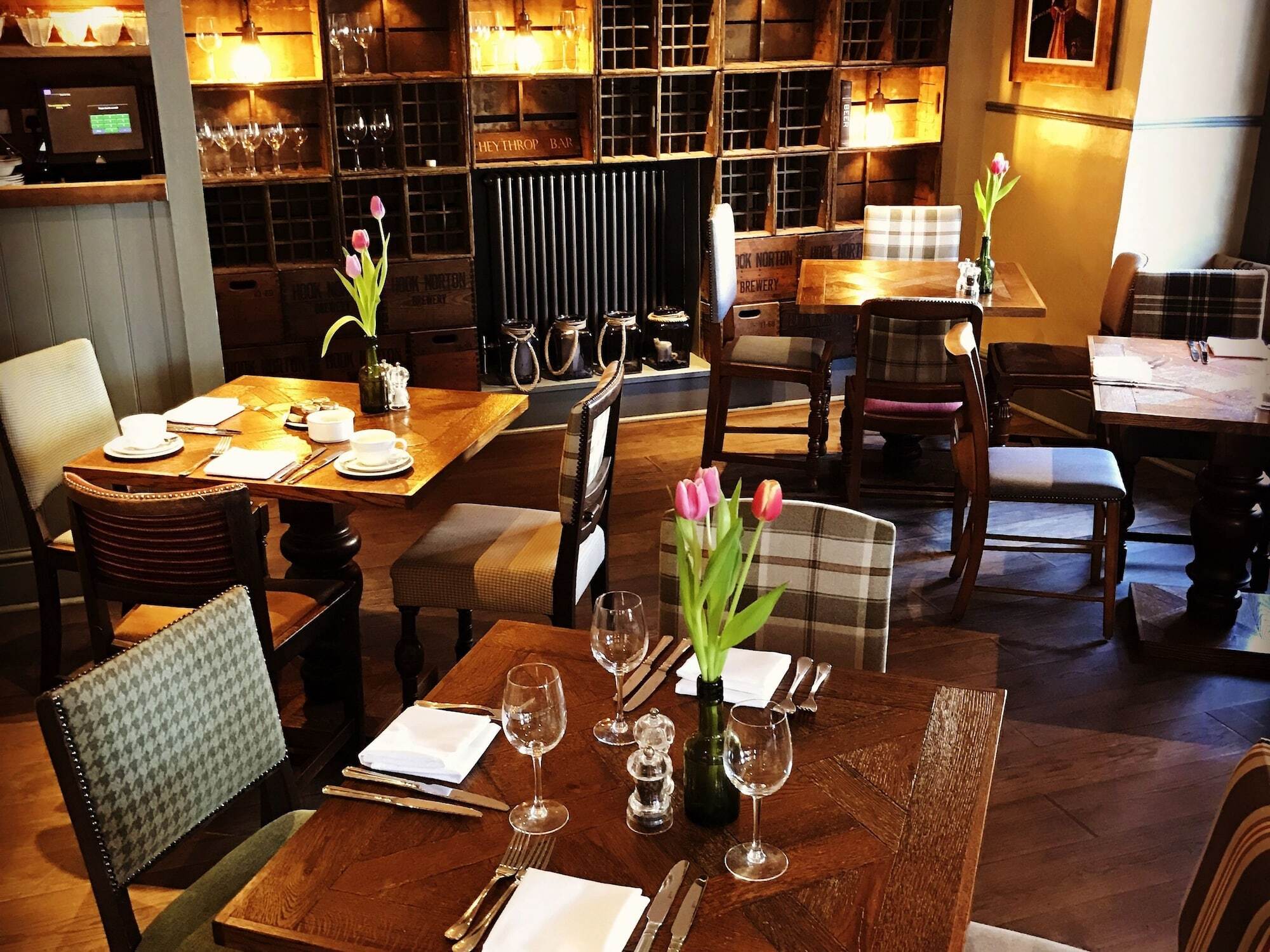 Hotel The Fox à Chipping Norton Extérieur photo
